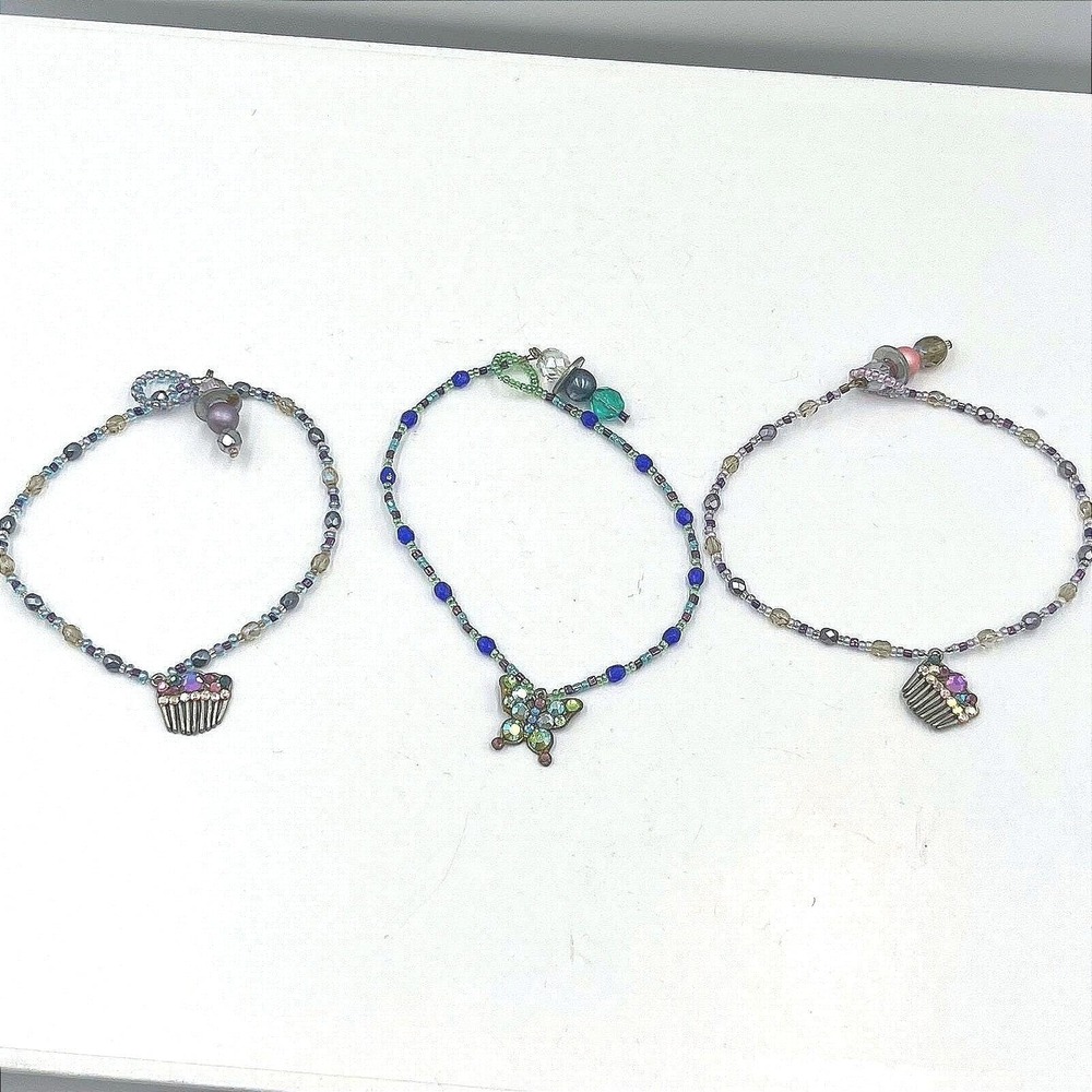 Vintage Set of 3 Beaded Bracelets Butterfly Cupcake Charm Iridescent Blue Purple